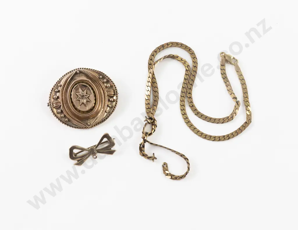 9ct Victorian Target Brooch Image 1++