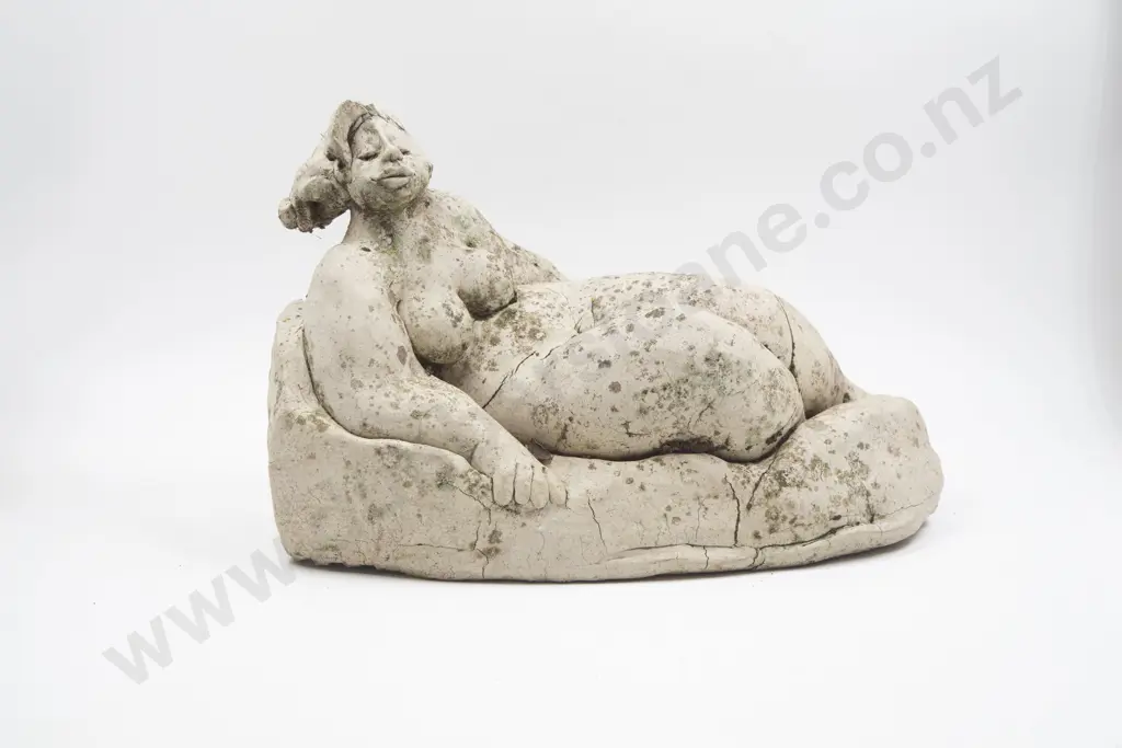 Di Conway - Reclining Nude Image 1++