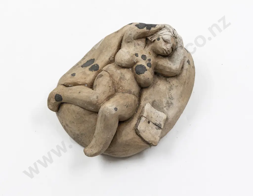Di Conway - Reclining Reader Image 1++