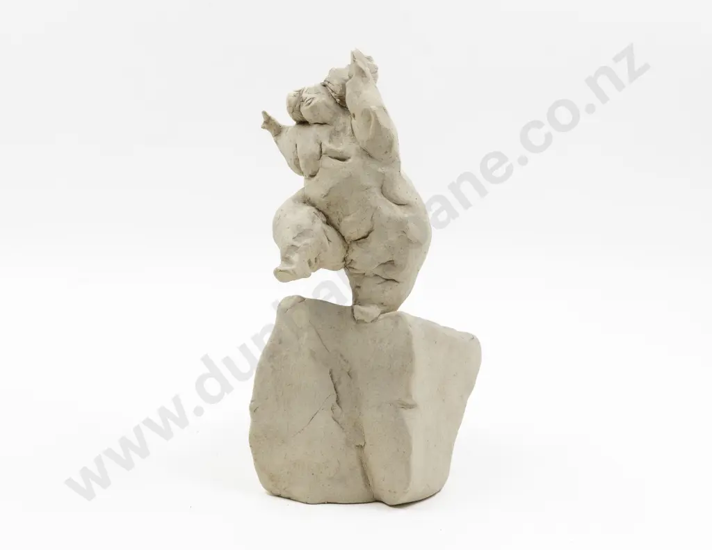 Di Conway - Figural Sculpture Image 1++