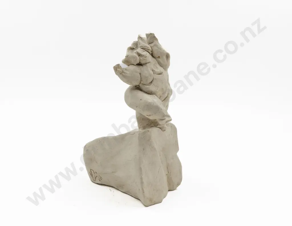 Di Conway - Figural Sculpture Image 1++