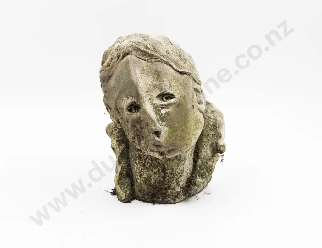 Di Conway - Figural Bust Image 1++