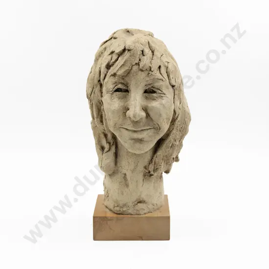 Di Conway - Figural Bust