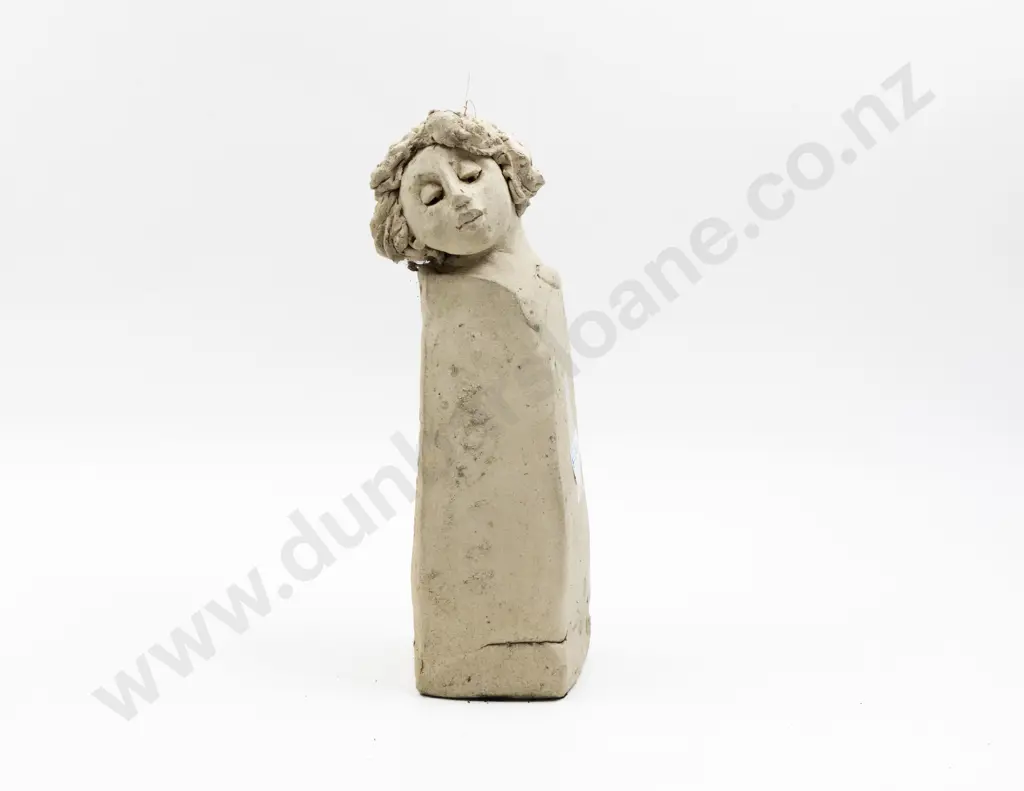 Di Conway - Figural Sculpture Image 1++