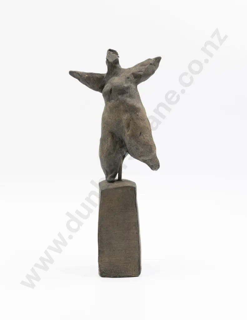 Di Conway - Figural Sculpture Image 1++