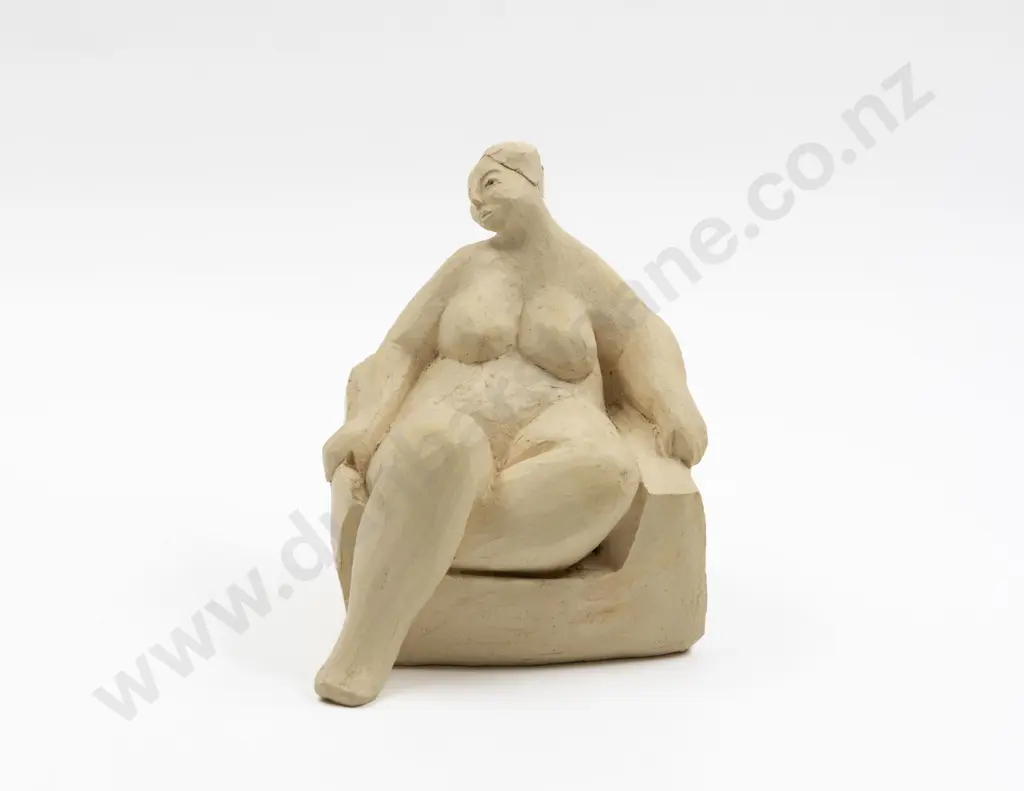 Di Conway - Two Figural Sculptures Image 1++
