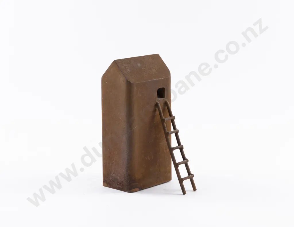 Louise Purvis Steel Tower Sculpture Image 1++