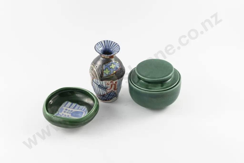 Aaron Scythe Vase & Bowl & Other Image 1++