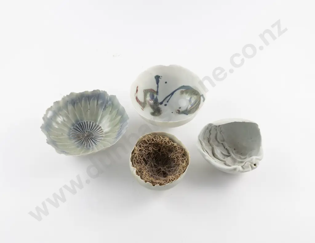 Four David Brokenshire Porcelain Vessels Image 1++