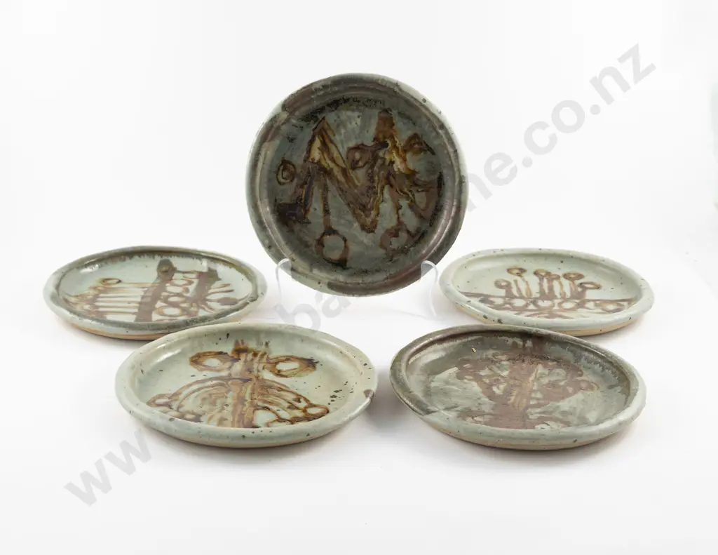 Five NZ Pottery Plates Image 1++