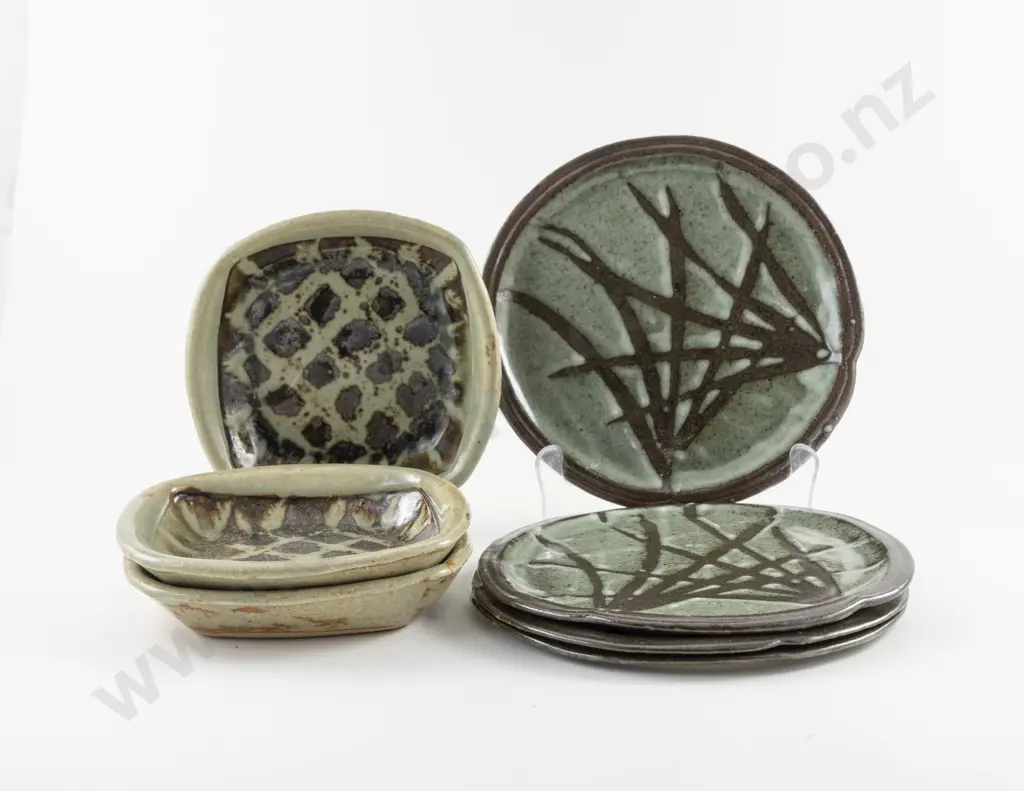 Three NZ Pottery Square Shallow Bowls & Four Plates Image 1++
