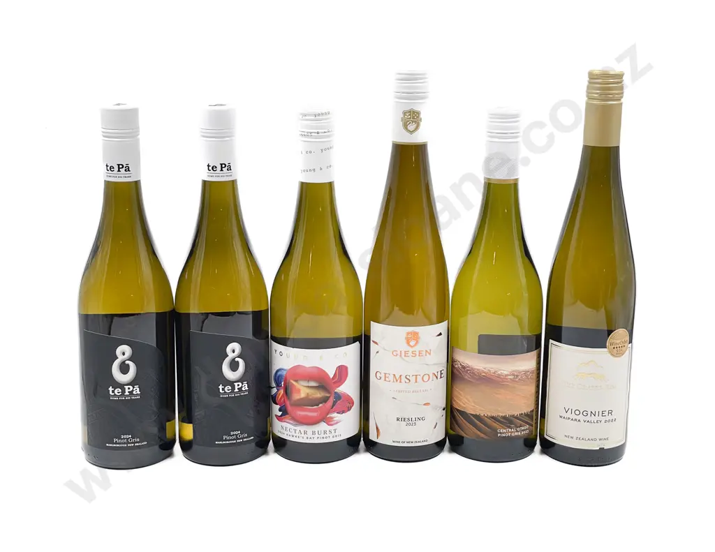 NZ Six Assorted White Wines Image 1++