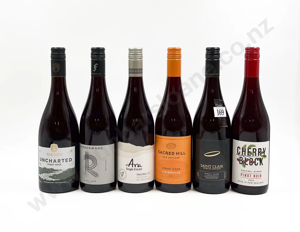 NZ Six Assorted Pinot Noir Image 1++