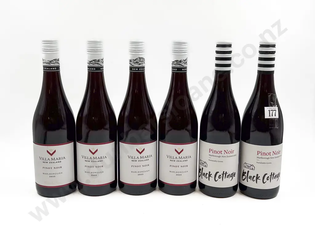 NZ Six Assorted Pinot Noir Image 1++