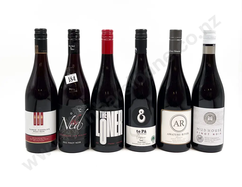 NZ Six Assorted Pinot Noir Image 1++