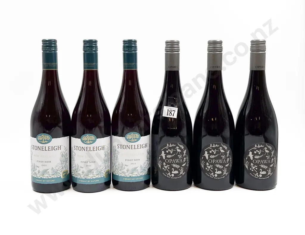 NZ Six Assorted Pinot Noir Image 1++