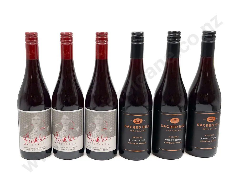 NZ Six Assorted Pinot Noir Image 1++