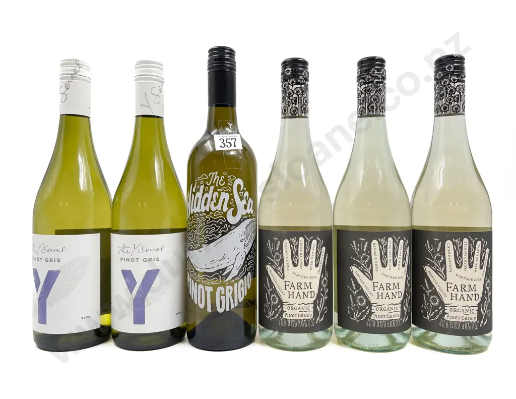 AUST Six Assorted Pinot Gris Image 1++