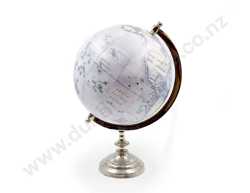 Atlas Globe on Stand Image 1++