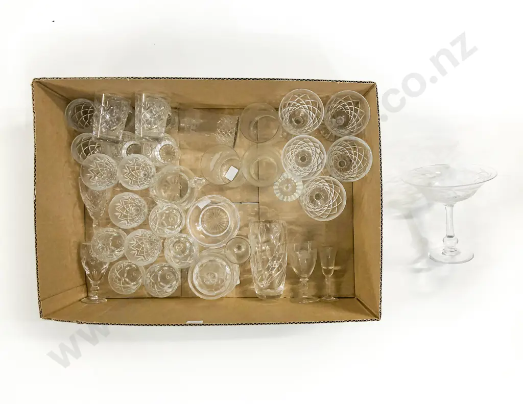 Box of Assorted Crystal and Glassware Image 1++