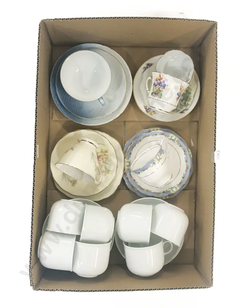 Qty of Assorted Fancy China incl B&G Trio Image 1++