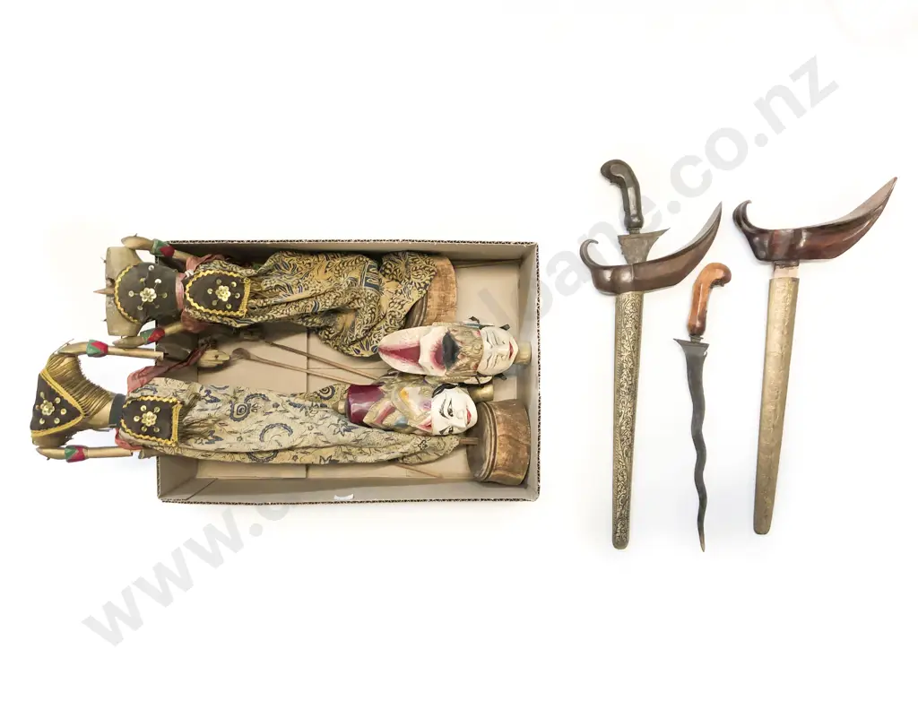 Two Repro Decorative Kris Knives and Two Indian Figures Image 1++