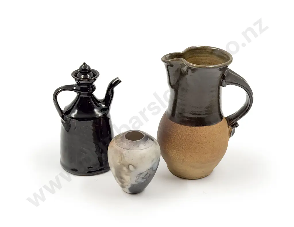 Three Pieces of NZ Pottery Image 1++
