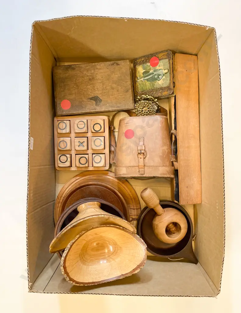 Qty of Assorted Wood Ware Image 1++