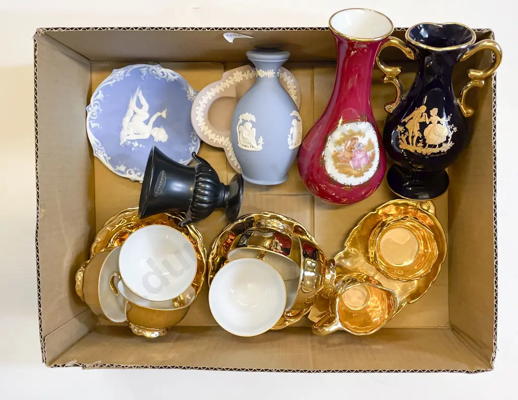 Qty of Assorted China together with Wedgwood Image 1++