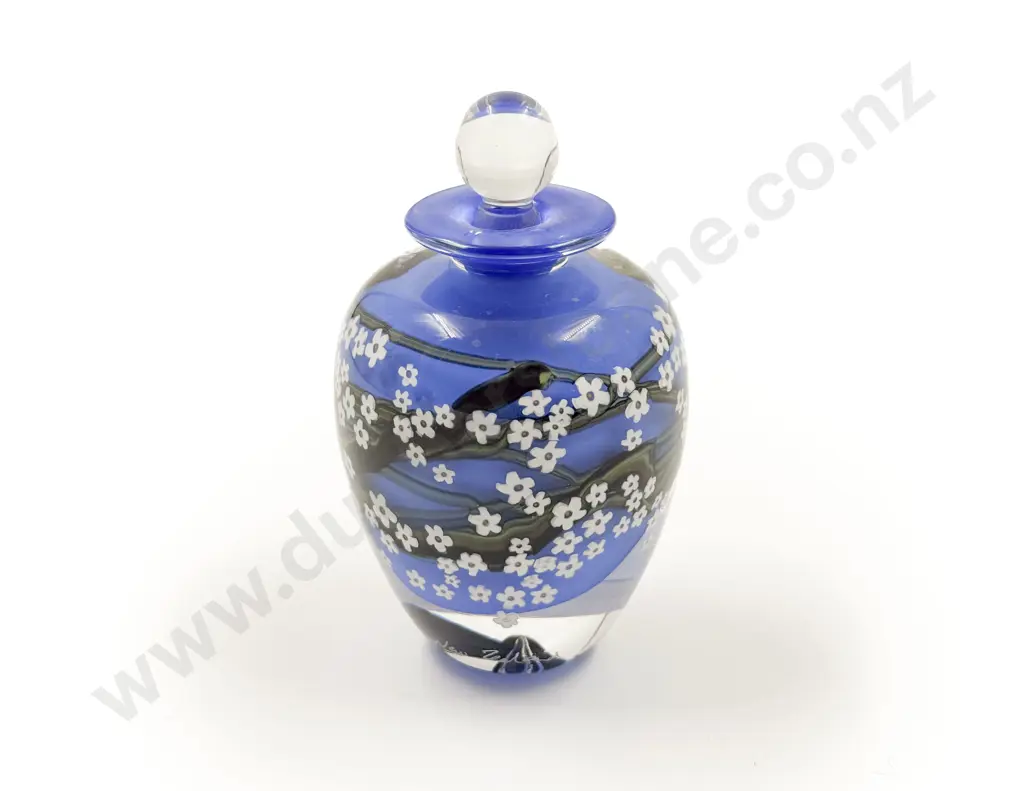 Peter Raos Scent Bottle Image 1++