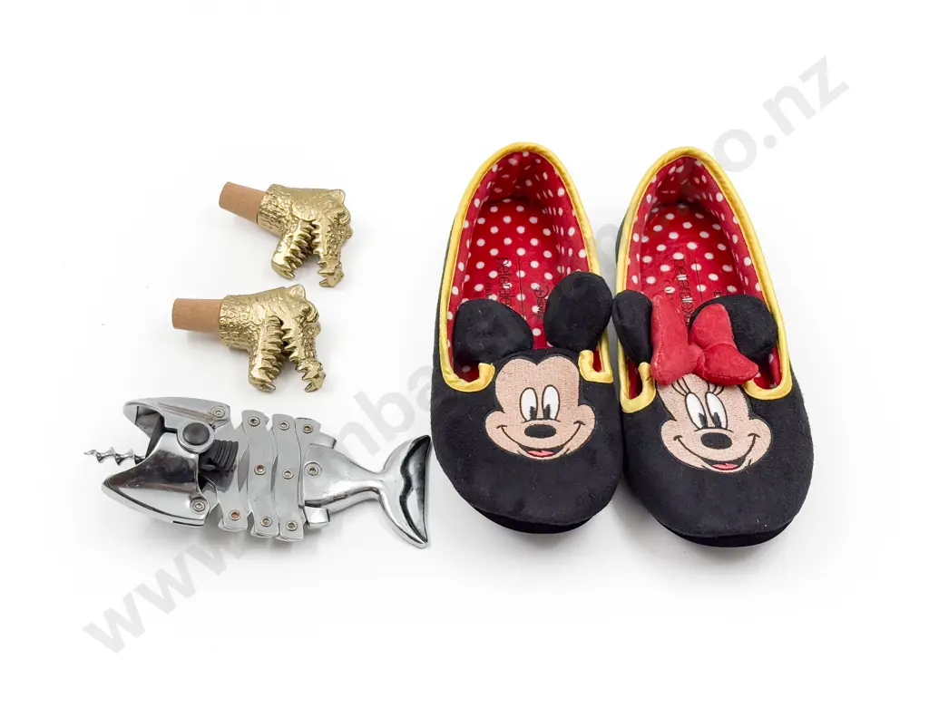 Pair of Mickey/Minnie Mouse Slippers with Bottle Opener and Wine Stoppers Image 1++