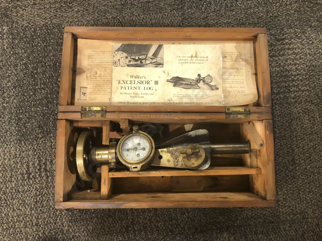 Cased Vintage Walkers Excelsior 3 Patent Log Image 1++