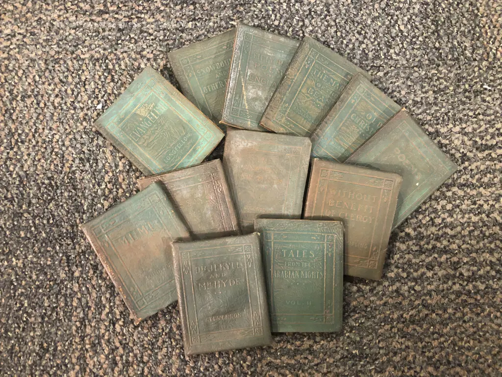 Qty of "The Little Leather Library" Volumes Image 1++