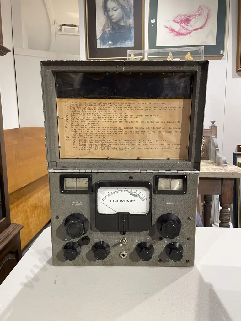 Vintage Field Intensity Meter Image 1++