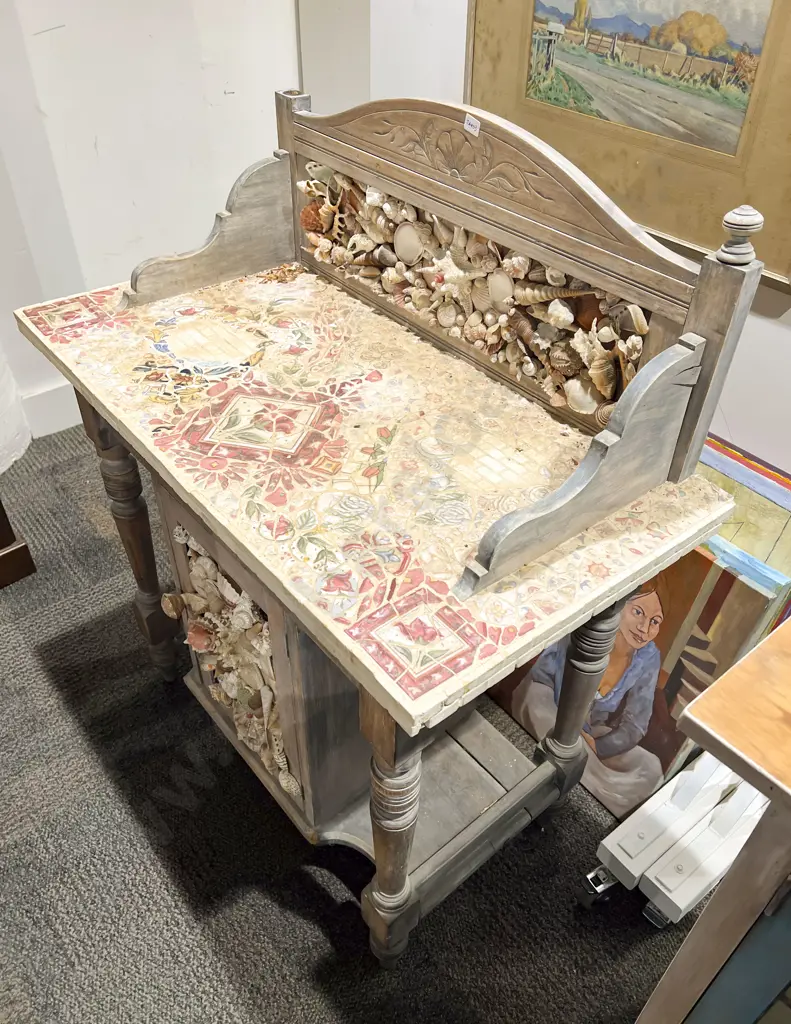 Unusual Marble Top & Shell Decorated Wash Stand Image 1++