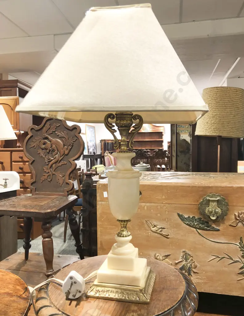 Alabaster and Brass Table Lamp Image 1++