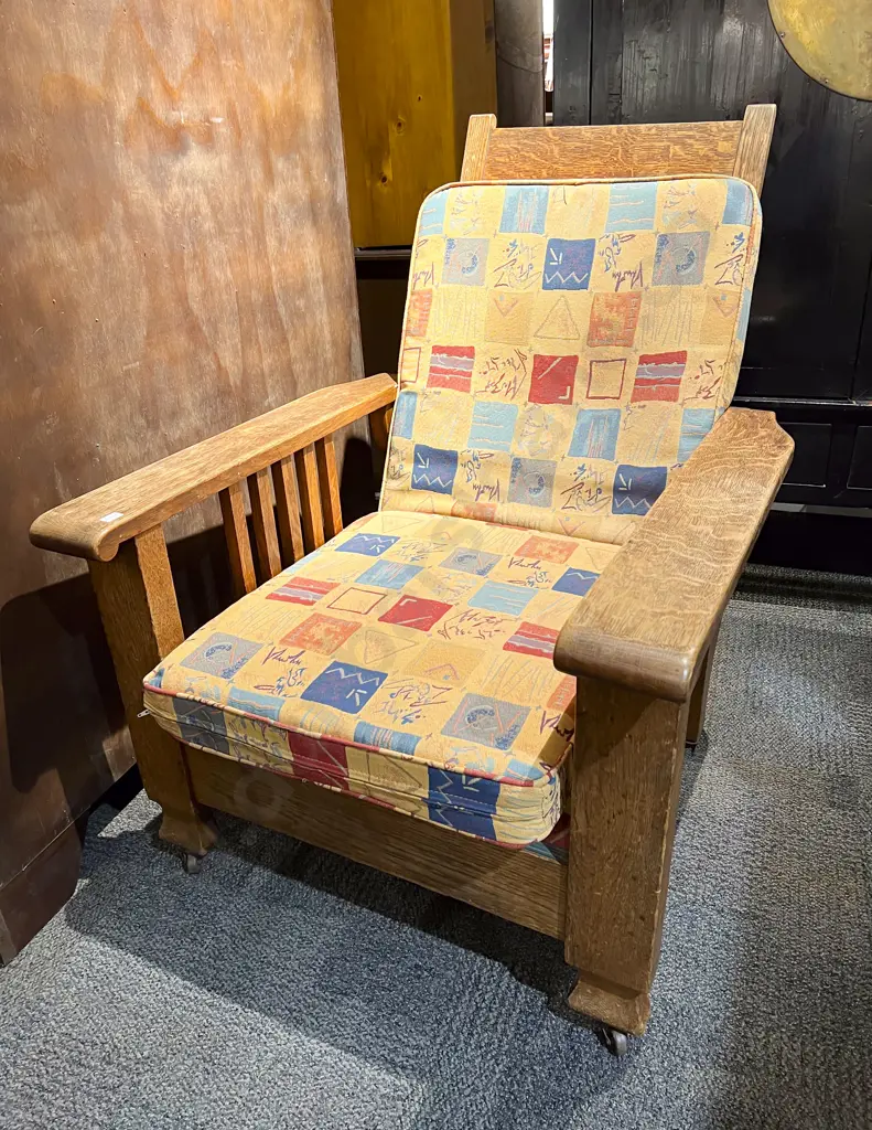 William Morris Style Oak Armchair Image 1++