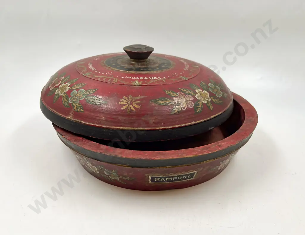 Hand Painted Circular Food Box Image 1++