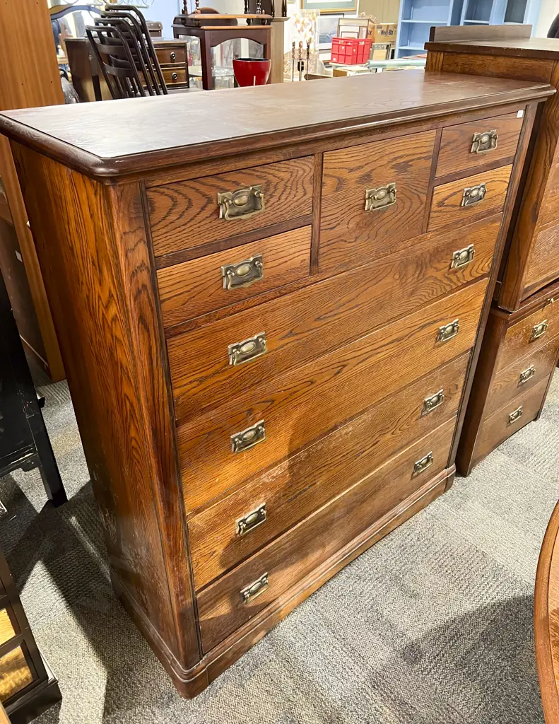 Three Piece Oak Bedroom Suite Image 1++