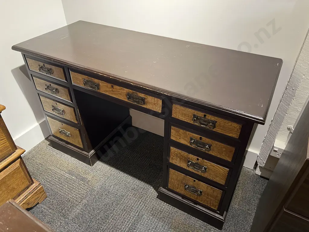 Edwardain Kneehole Desk Image 1++