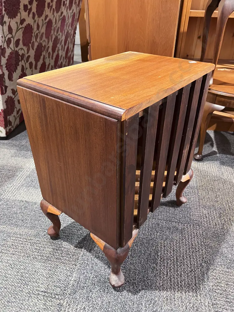 Mahogany Pot Cupboard Image 1++