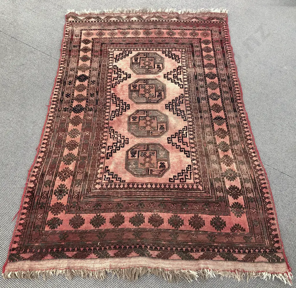 Persian Woolen Floor Rug Image 1++