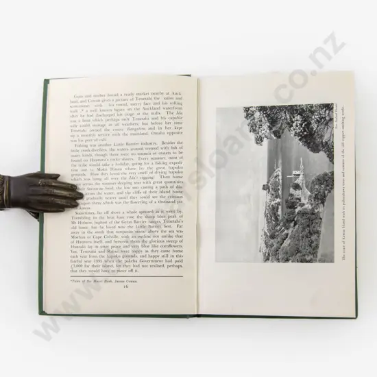 Gordon Mona - Vintage People & Things In Old New Zealand