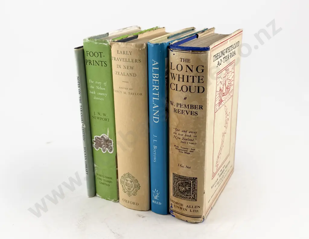 5 Various NZ Historical & Regional Volumes Image 1++