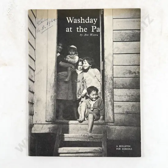 Westra Ans - Washday at the Pa