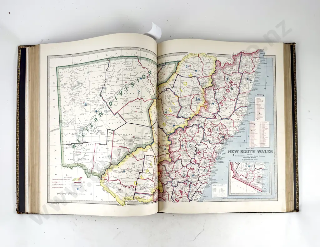 Garren Hon Andrew - Picturesque Atlas Of Australia (3 Volumes) Image 1++