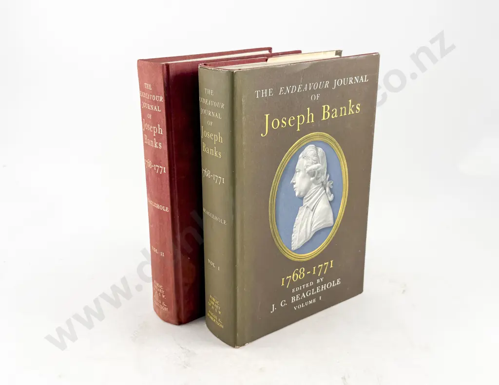 Beaglehole J C - The Endeavour Journals of Joseph Banks 1768-1771 (2 Volumes) Image 1++