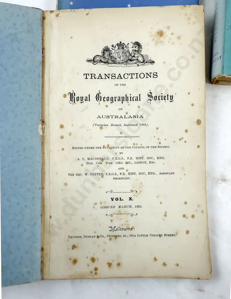4 Various Antarctic Volumes Image 1++