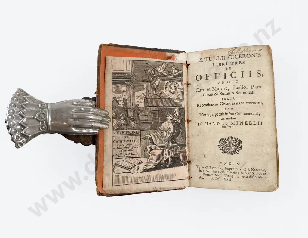 Cicero - Libri Tres de Officiis Image 1++
