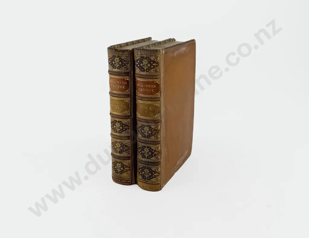 Defoe Daniel - The Life And Surprising Adventures of Robinson Crusoe Of York Mariner (2 Volumes) Image 1++